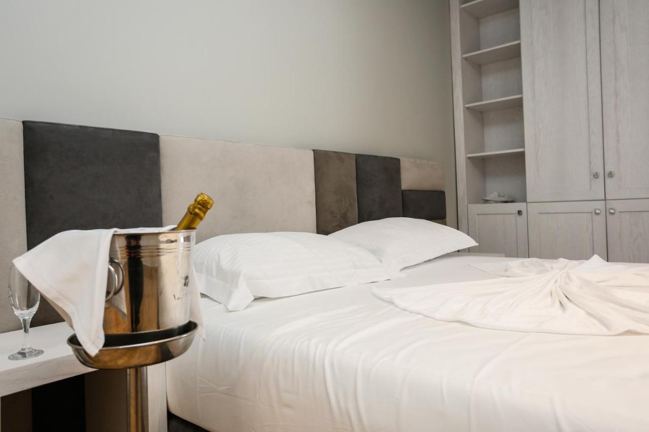 Lubjana Hotel Дуррес Екстер'єр фото