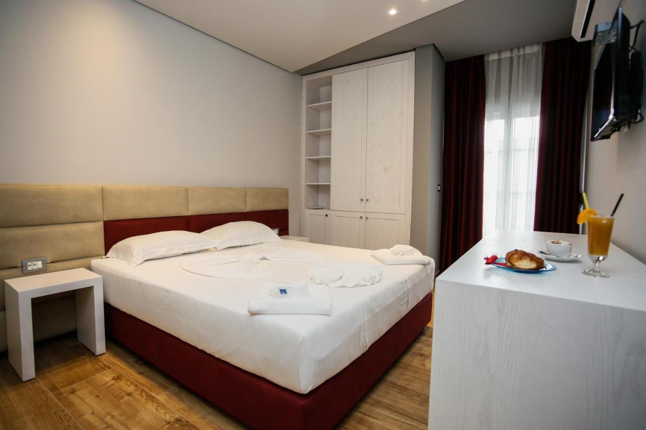 Lubjana Hotel Дуррес Екстер'єр фото