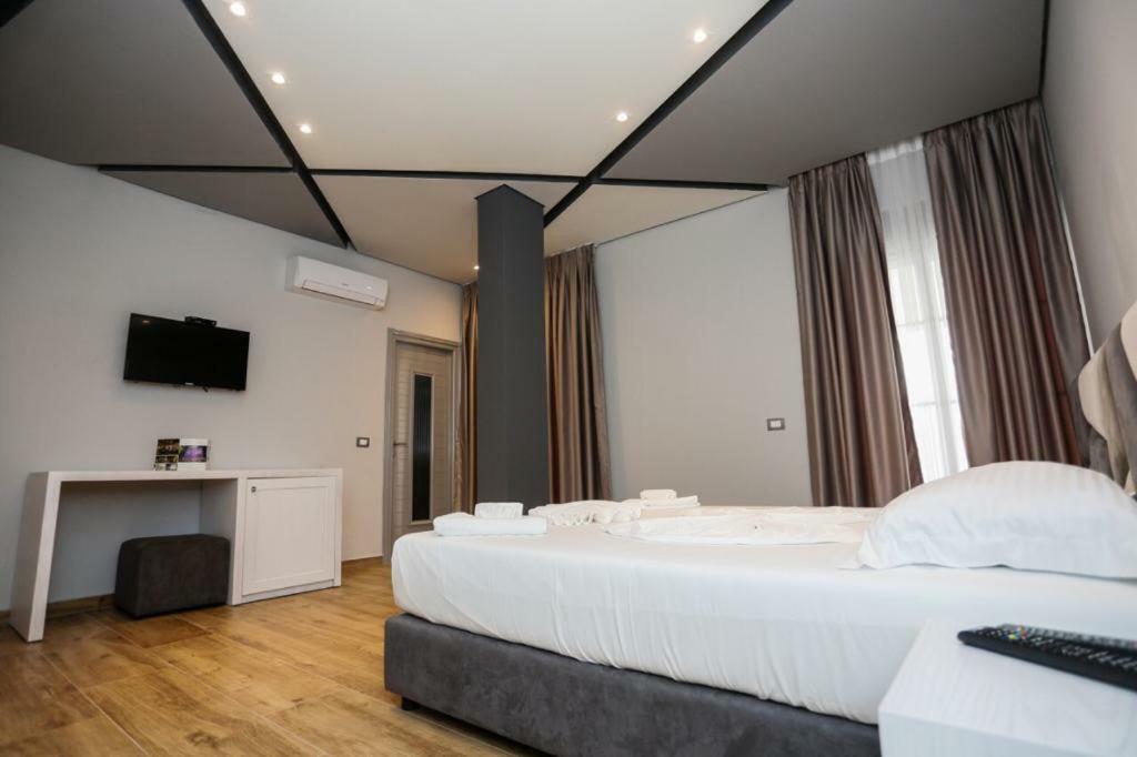 Lubjana Hotel Дуррес Екстер'єр фото