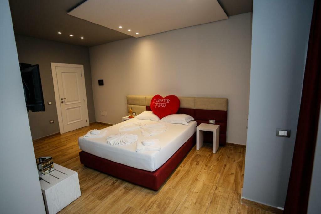 Lubjana Hotel Дуррес Екстер'єр фото