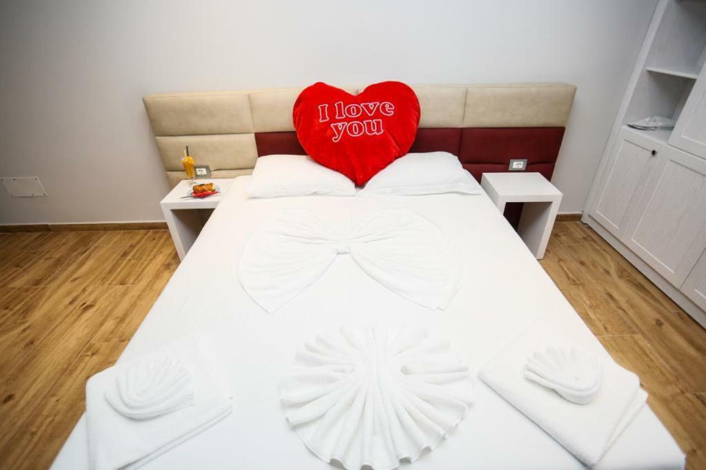 Lubjana Hotel Дуррес Екстер'єр фото
